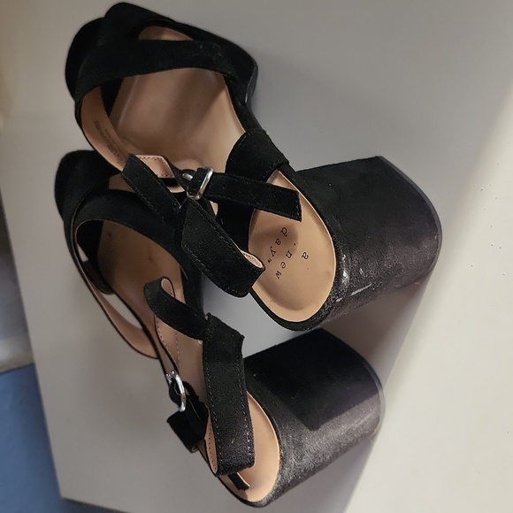 a new day Black Platform Slingback Sandals - Picture 2 of 3